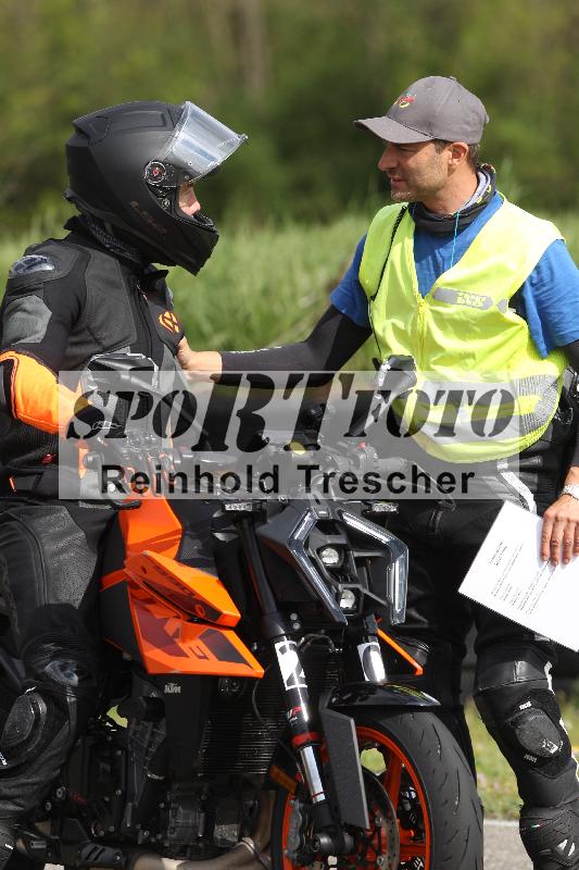 /Archiv-2025/10 23.04.2025 Cornu Master School ADR/rot-rouge/20